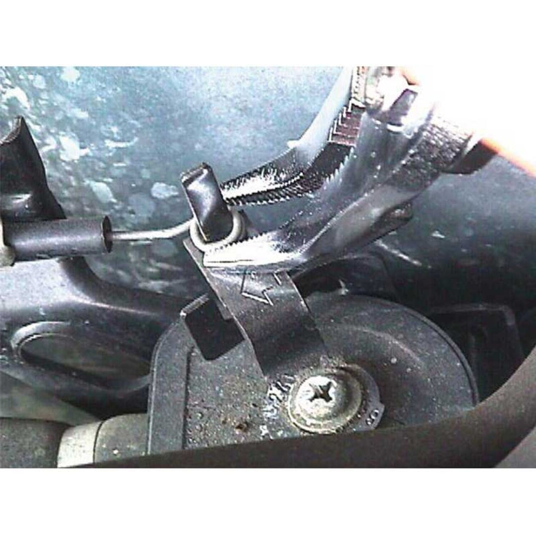 IPS SBB-165 Spring-loaded tapered bent-nose pliers, 165mm