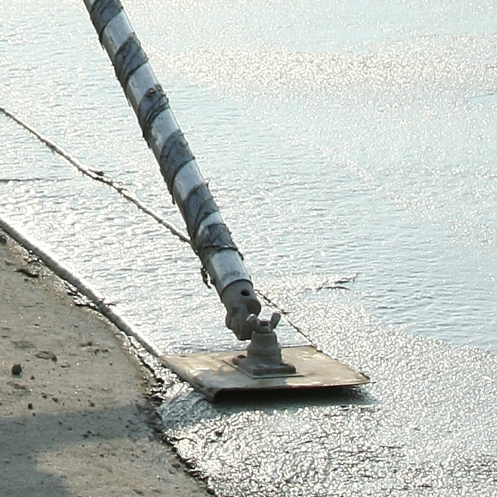 Kraft Tool CC101-01 8" x 6" 1/4"R Walking Edger