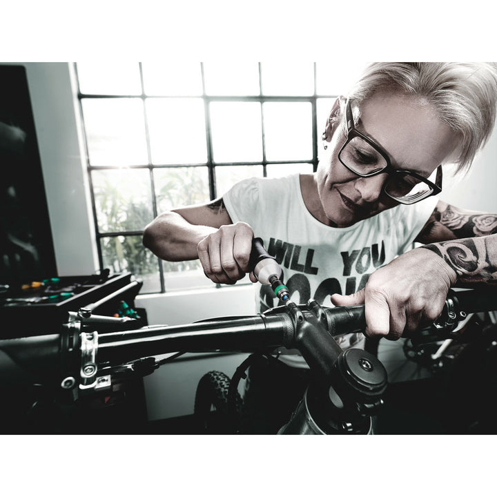 Wera Series 7400 Kraftform pistol handle, pre-set adjustable torque screwdrivers (3.0-8.8 Nm) with Rapidaptor quick-release chuck, 7463 x 4.0 Nm x 4.0-8.8 Nm