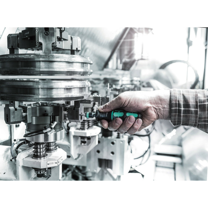 Wera Series 7400 Kraftform adjustable torque screwdrivers (2.5-29.0 in. lbs.) with Rapidaptor quick-release chuck, 7445 x 2.5-11.5 in. lbs.