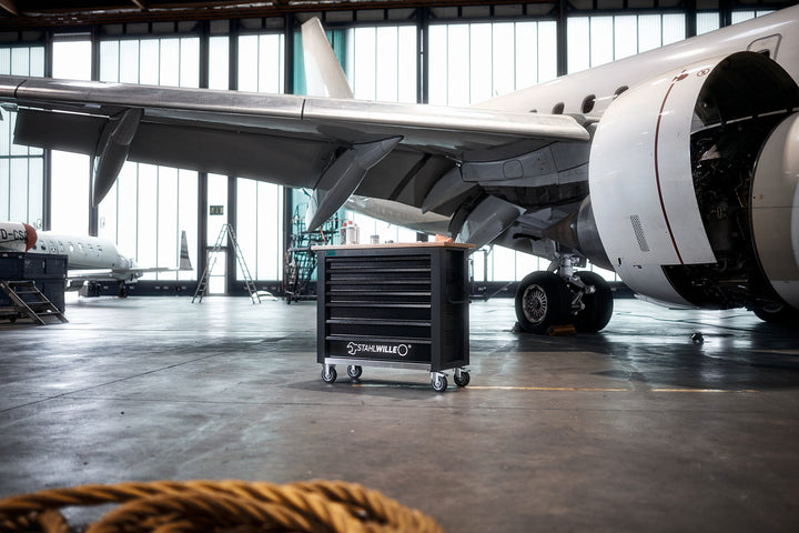 Stahlwille 98830179 Assortment Tools with workbench