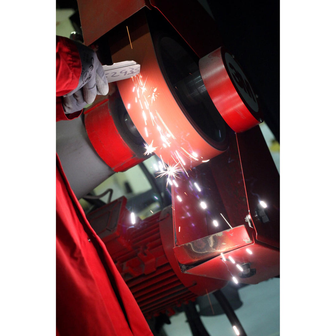 3M Cubitron II Cloth Belt 984F, 60+ YF-weight, 1/2 in x 18 in,
Fabri-lok