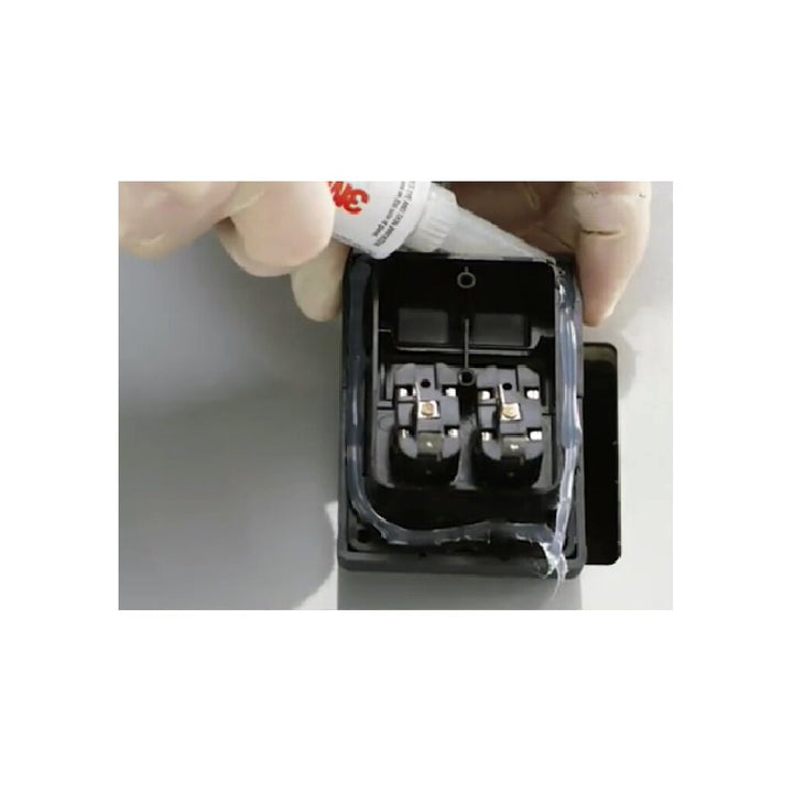 3M Marine Grade Silicone Sealant, PN08027, White, 304 mL Cartridge