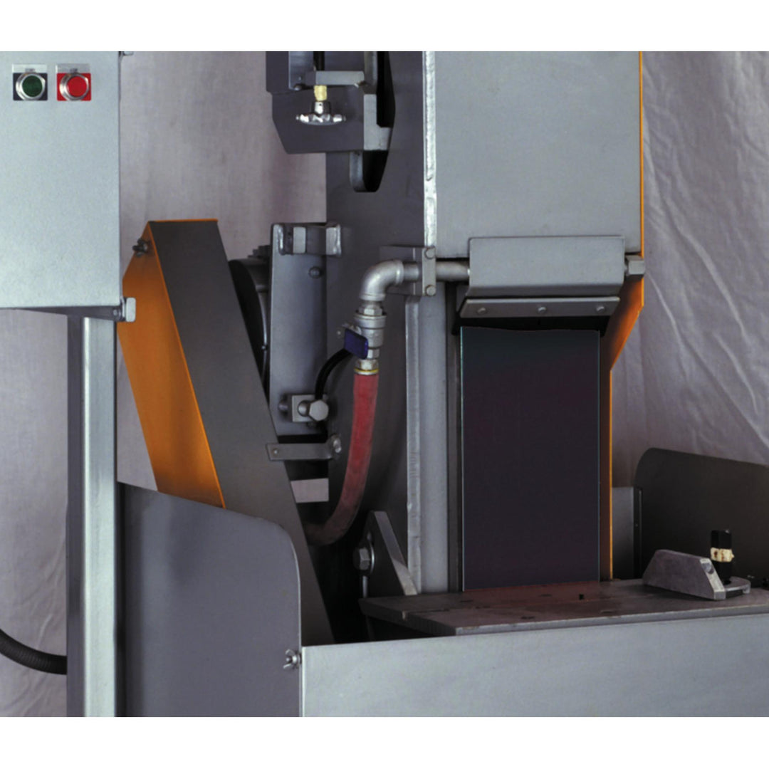 3M Cloth Belt 461F, P120 XF-weight, 6 in x 131 in, Sine-lok,
Single-flex