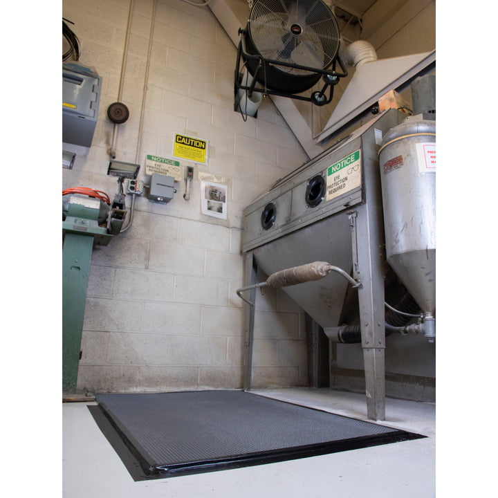 3M Performance Plus Duct Tape 8979, Black, 72 mm x 54.8 m, 12.1 mil