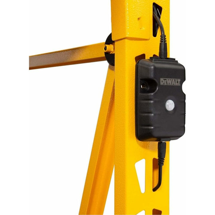 Dewalt 41553 Motion Acitivated Storage Rack Light Kit (3 PK)
