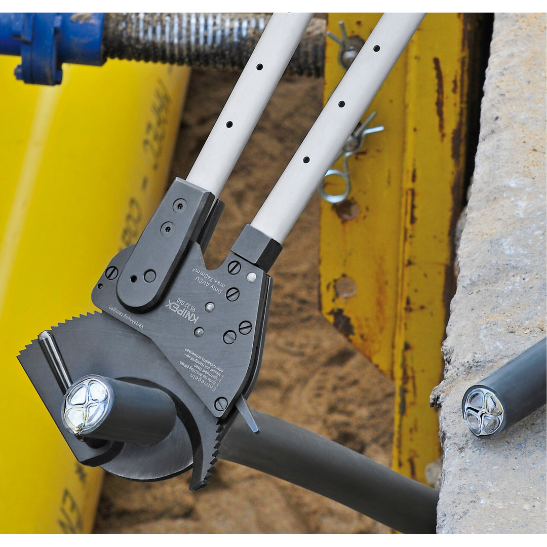 Knipex 95 32 060 23 3/4" Ratcheting Cable Cutters-Telescopic Handles