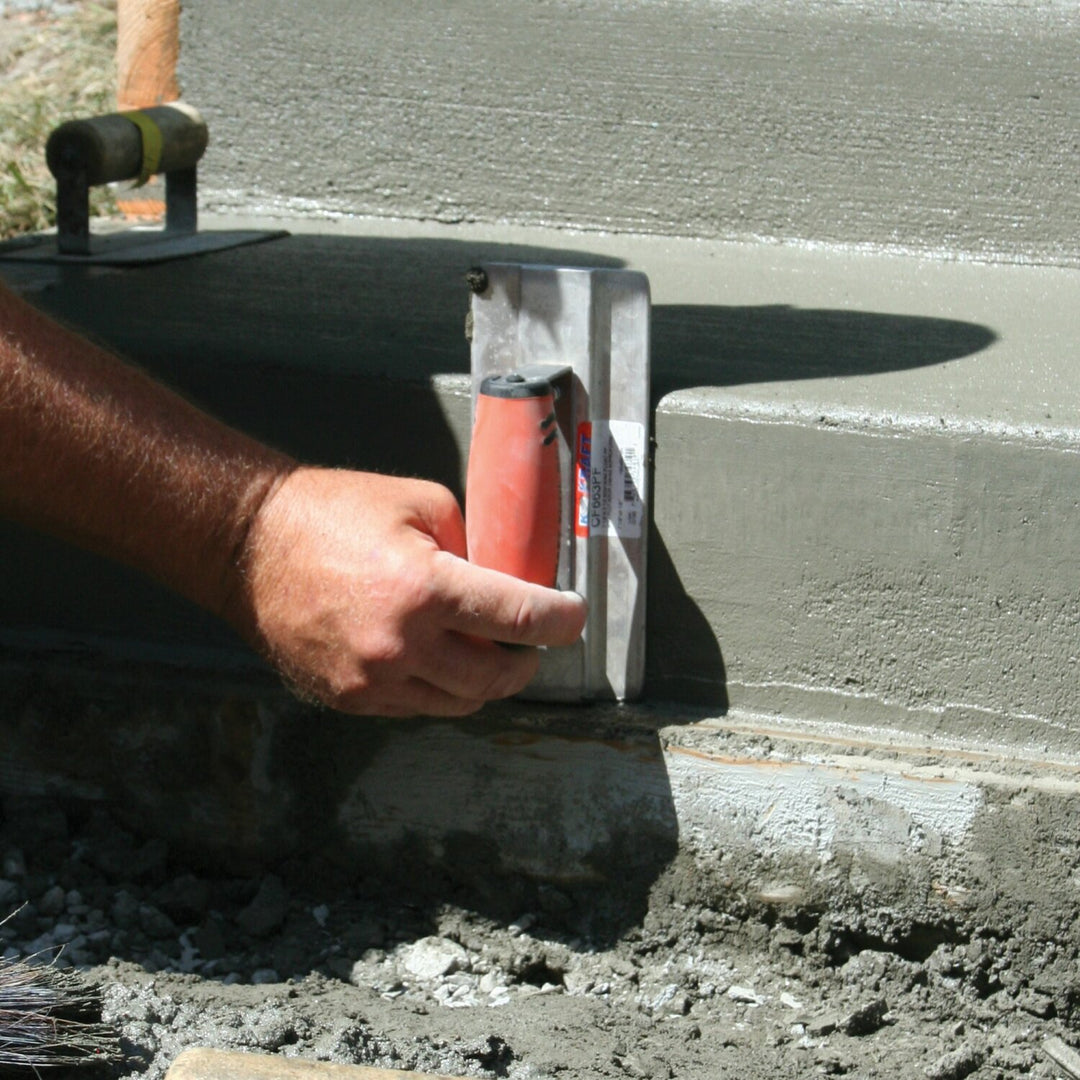 Kraft Tool CF663PF 7-1/4" x 3-1/4" Mini Magnesium Float with ProForm Handle