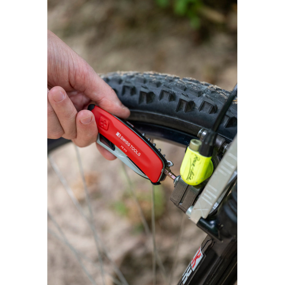PB Swiss Tools PB 910 NexusXplore – 14-in-1 Pocket Knife