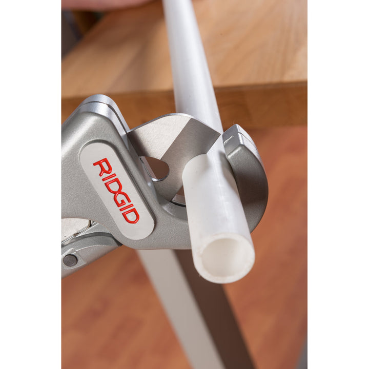 Ridgid 23488 PC-1250 Single Stroke Plastic Pipe & Tubing Cutter