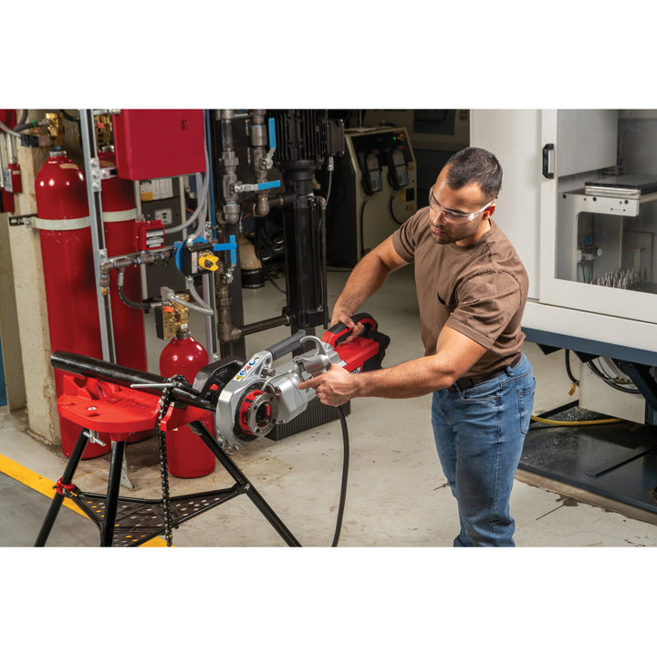 Ridgid 72028 760 FXP Power Drive (11-R), 2x 4Ah FXP Batteries, FXP Charger, 1/2-2" 11-R NPT Die Head Set, Support Arm, Case