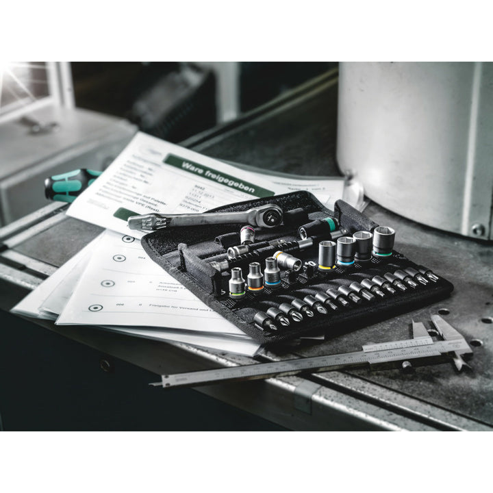 Wera 8100 SA 10 Zyklop Metal Ratchet Set with push-through square, 1/4" drive, imperial, 28 pieces