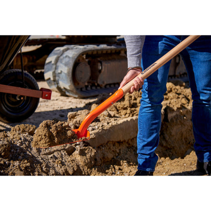 Corona SS16400  Trench Hardwood Shovel, 12 Gauge, 4 in.