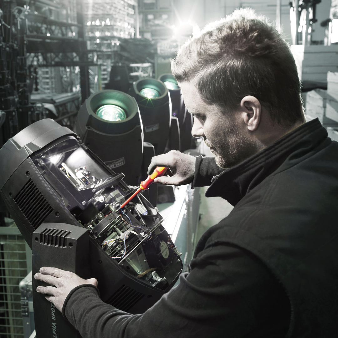 Wera Kraftform Kompakt VDE 17 Universal 1 Tool finder