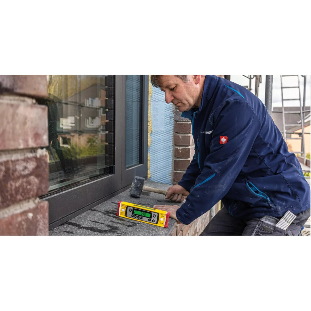 Stabila 39516 16" IP 67 Tech Level W/Case