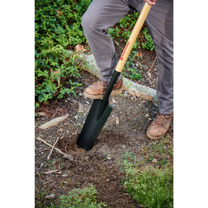 Corona SS 28000 Drain Spade Shovel, 15-Gauge, 48 in. Wood Handle