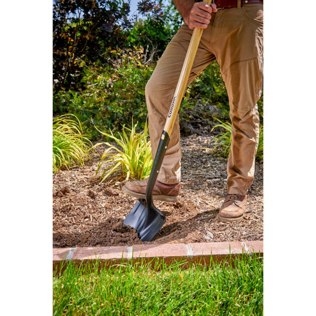 CRNA-SS16100 · Round Point Hardwood Shovel, 14 Gauge