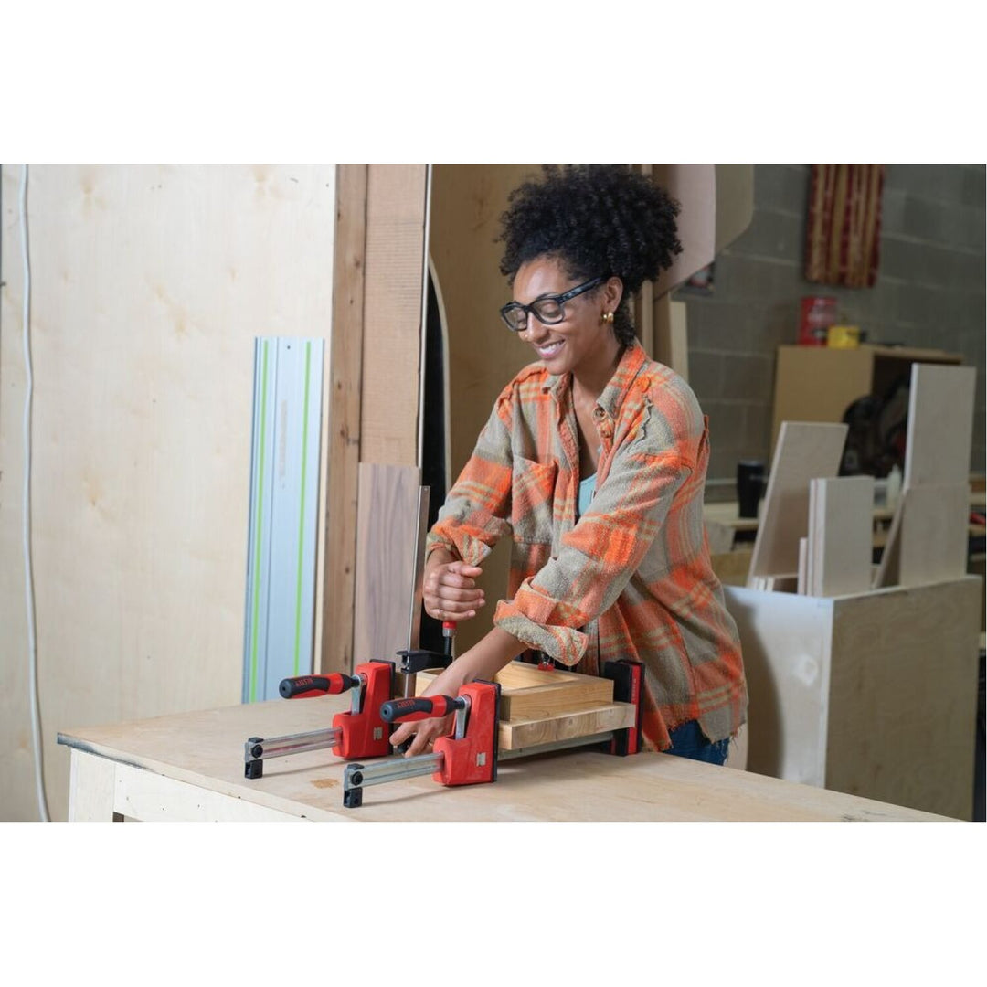 Bessey GSCC2.530 Clamp, clutch style, swivel pads, 2.5 In. x 30 In., 600 lb