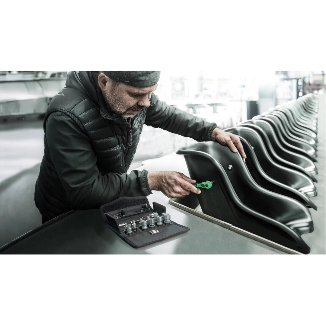 Wera 05004022001 8100 Sa 13 Zyklop Comfort Ratchet Set, Reversing Lever, 1/4" Drive, Metric, 15 Pieces