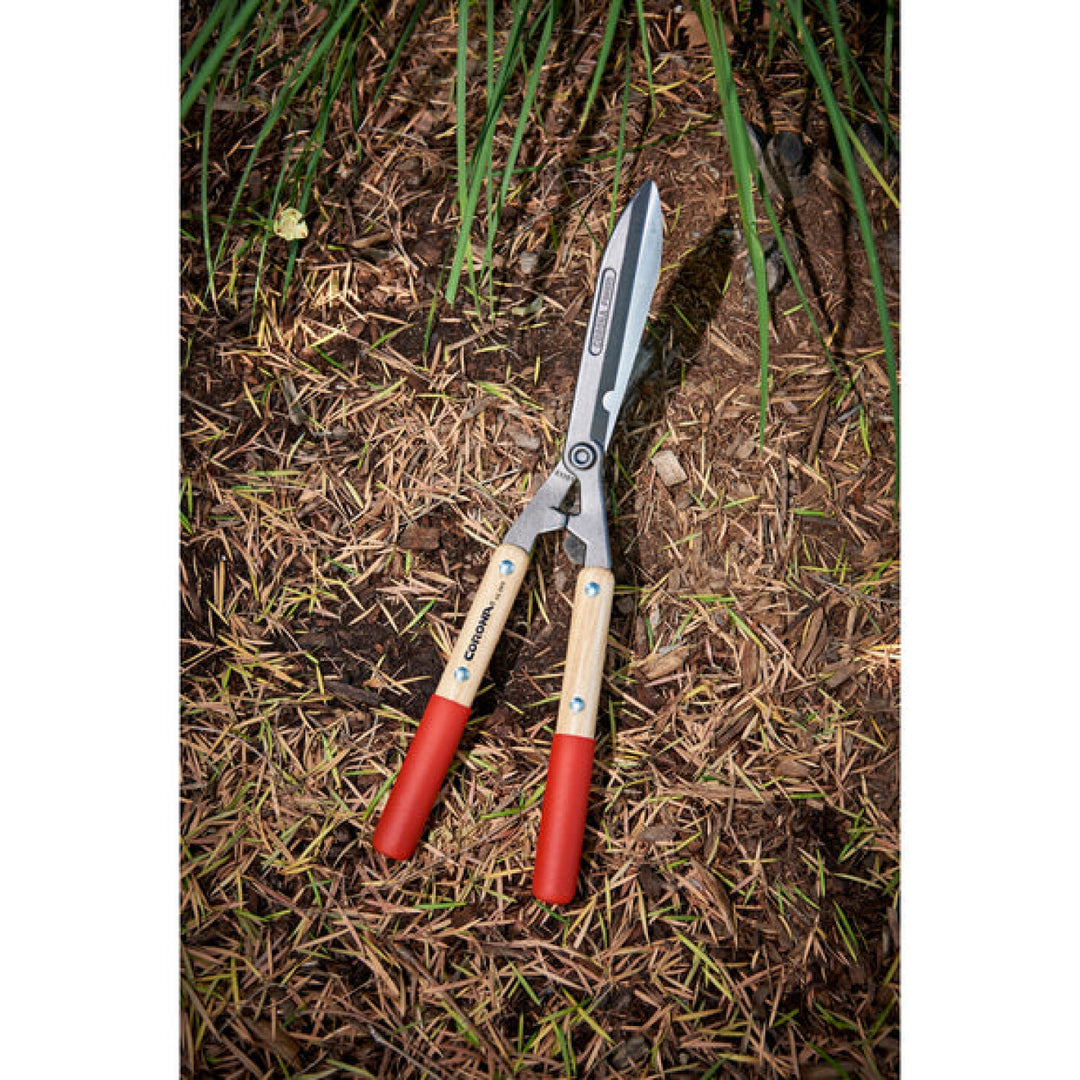 Corona-HS 3911 · Hedge Shears - 8¼ Inch