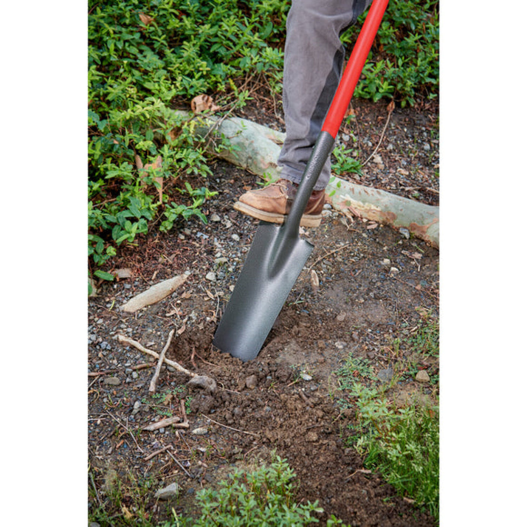 CORONA-SS 62020 · Closed-Back Drain Spade - 16 Inch