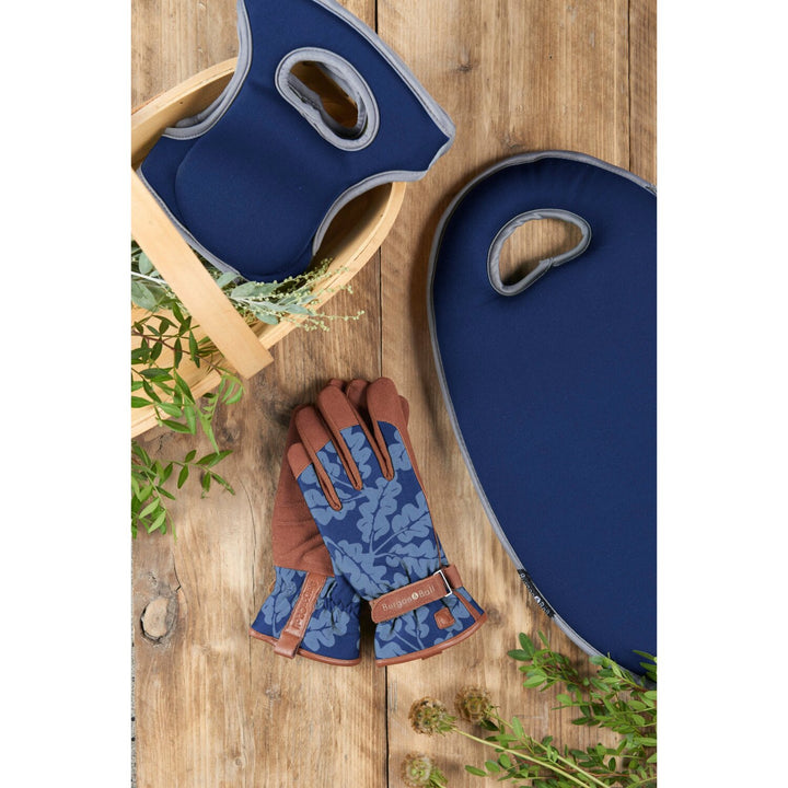 Corona GKN/NAVY2 Kneelo® Kneeler, Navy
