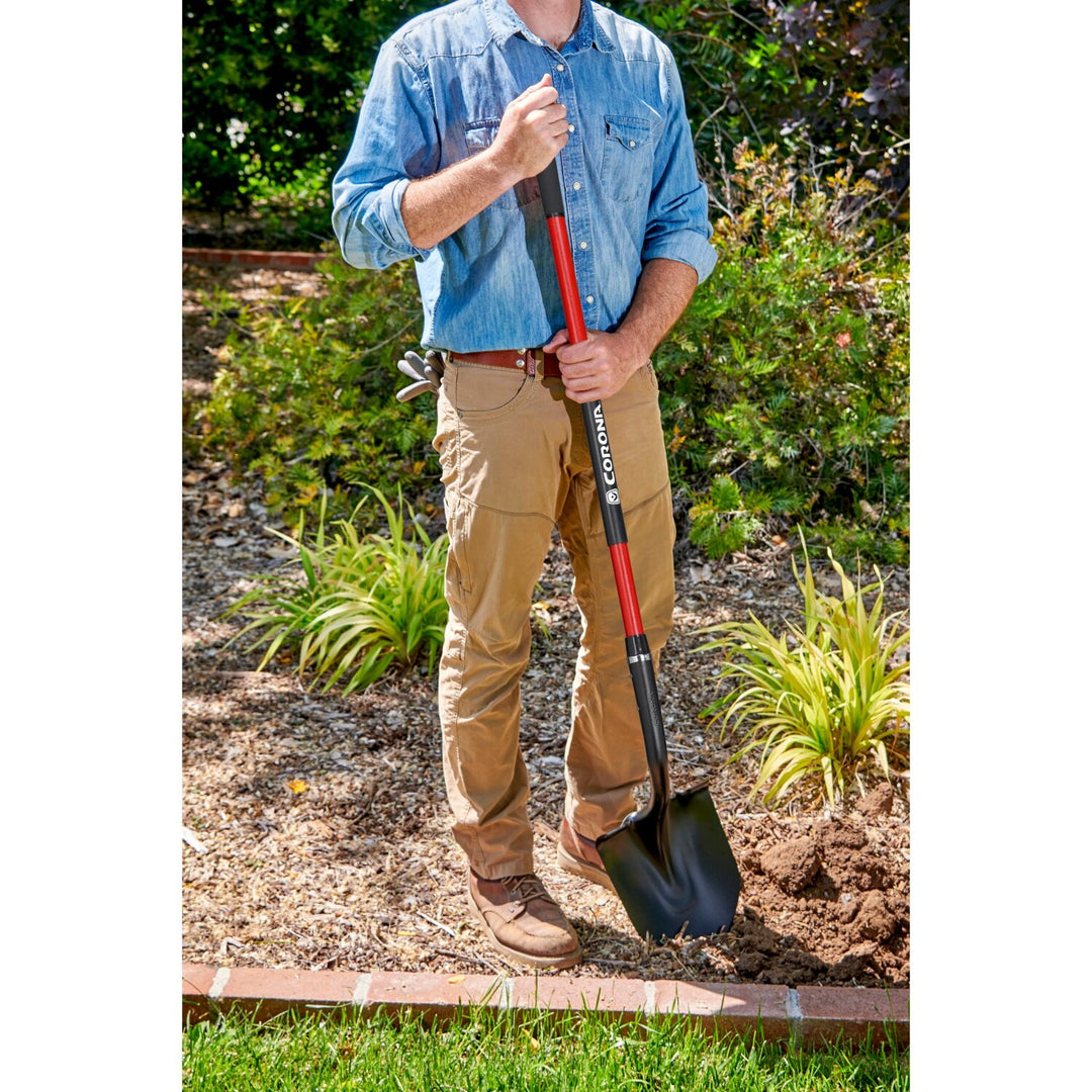 Corona SS 30020 Round Point, 14-Gauge Shovel, 12 in. Head, 48 in. Fiberglass Handle