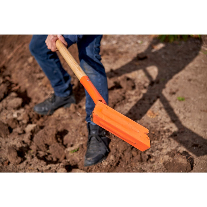 Corona SS 64104 Trench Shovel, 35 degree, 4 in. Head, Ash Hardwood Handle