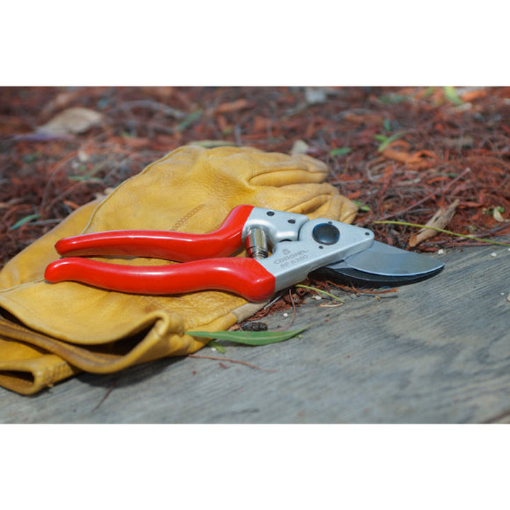 Corona BP 6360  ALUMINUM Bypass Pruner - 1 Inch, Angled, Right-Handed