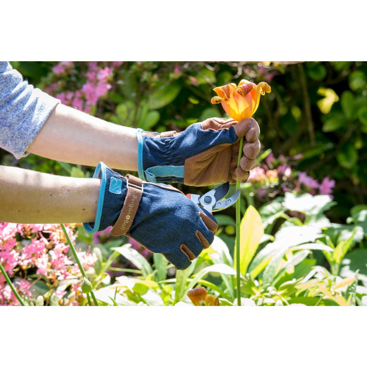 Corona GLO/DENIMML Love the Glove Garden Gloves, Denim, Medium/Large