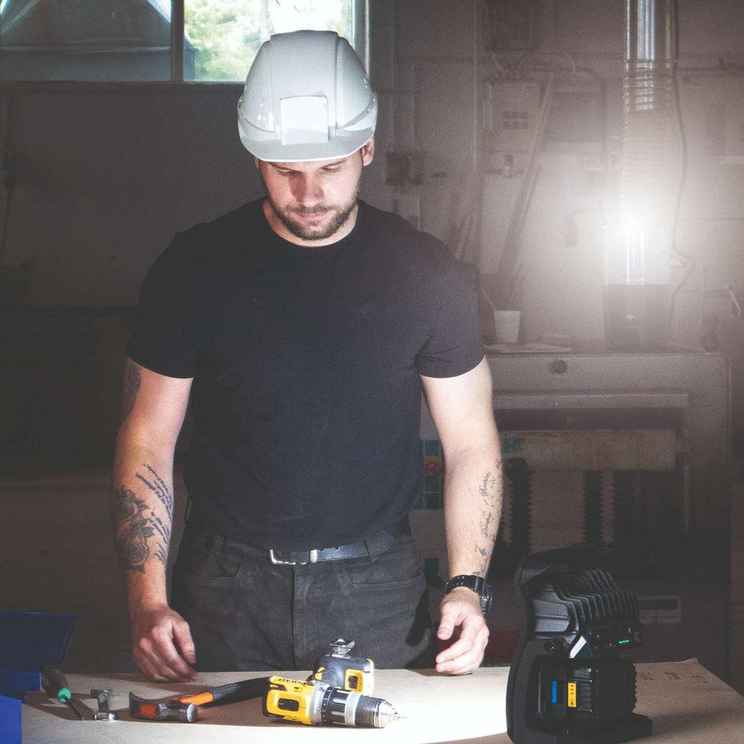 Scangrip 03.6157C Hilti Connector, Smart connector with battery safety system compatible with HILTI NURON