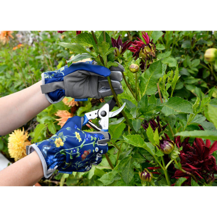 Corona GRH/PHBOXBM RHS® British Meadow Pruner & Holster Set