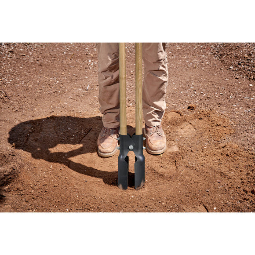 Corona PD 20000 ·Atlas Pattern Post Hole Digger - 14-guage Wood Handles