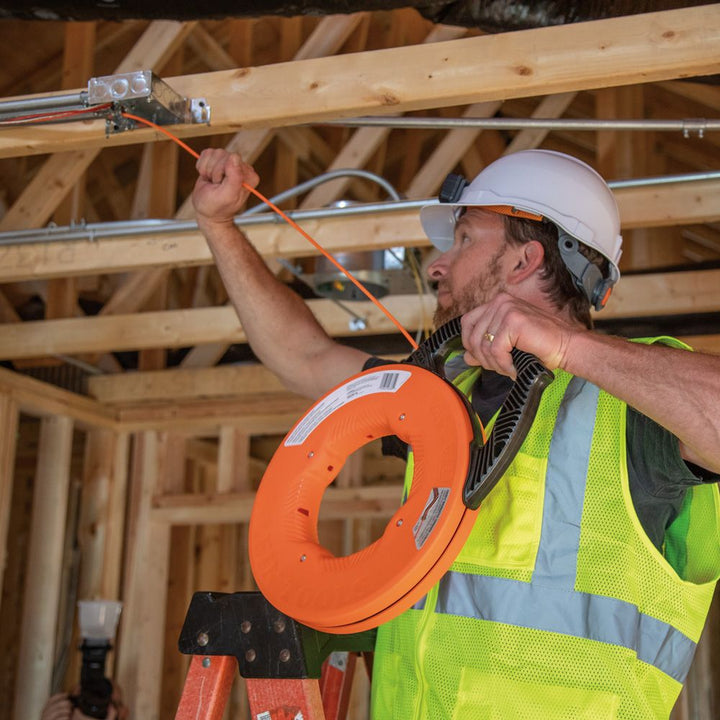 Klein Tools 56380 Multi-Groove Fiberglass Fish Tape with Spiral Steel Leader, 100-Foot