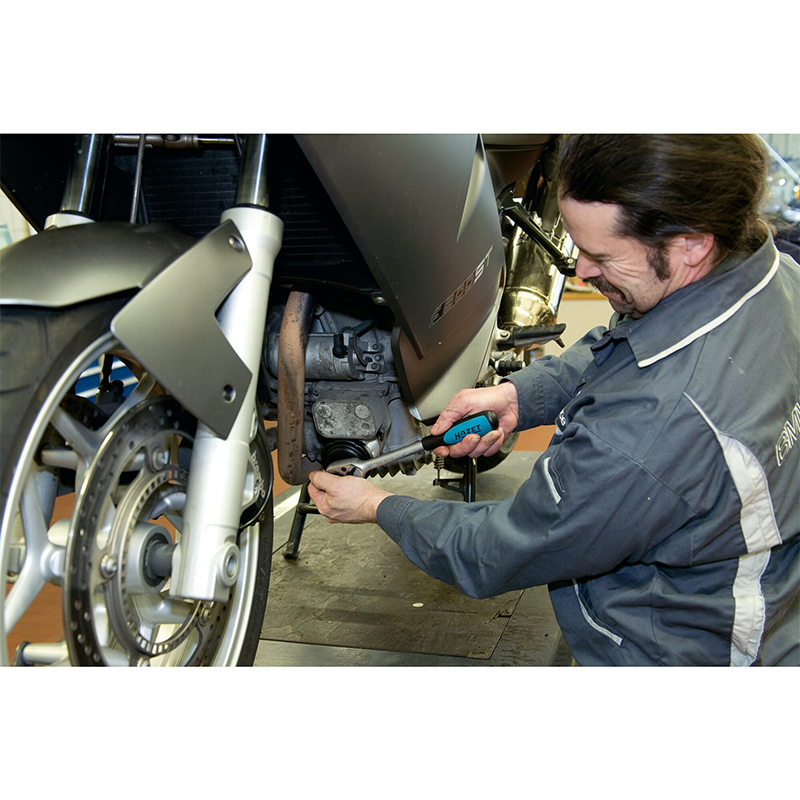 Hazet 2169-76K Oil Filter Wrench, Reduced Height, Grooved Profile, 76mm