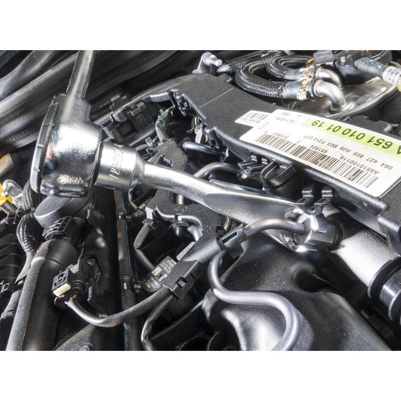 Hazet 4550-1 Injection Line Wrench, 17mm 12-Point Profile, 1/2" Square Drive