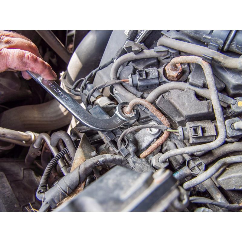 Hazet 4560 Injection Line Wrench, 12-Point Profile, 17 x 17 mm