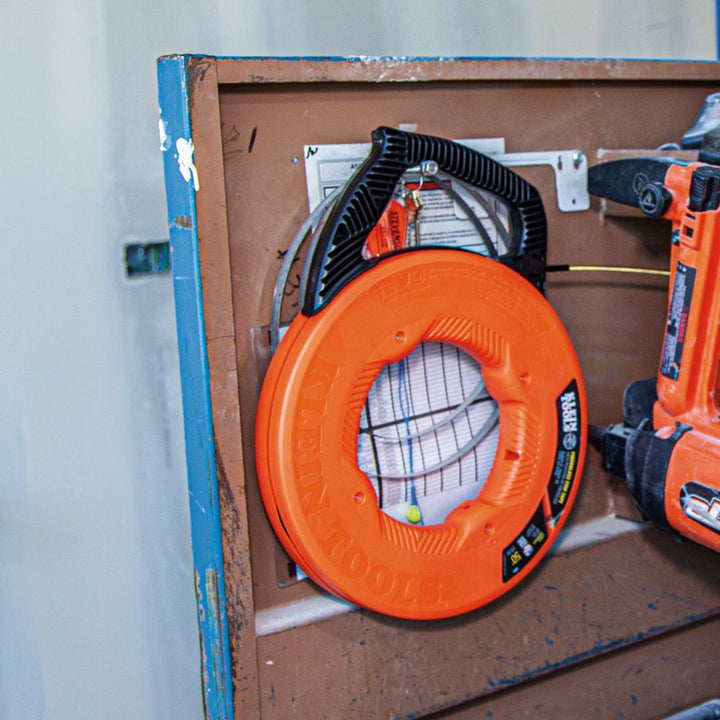 Klein Tools 56351 Fiberglass Fish Tape with Spiral Steel Leader, 100-Foot