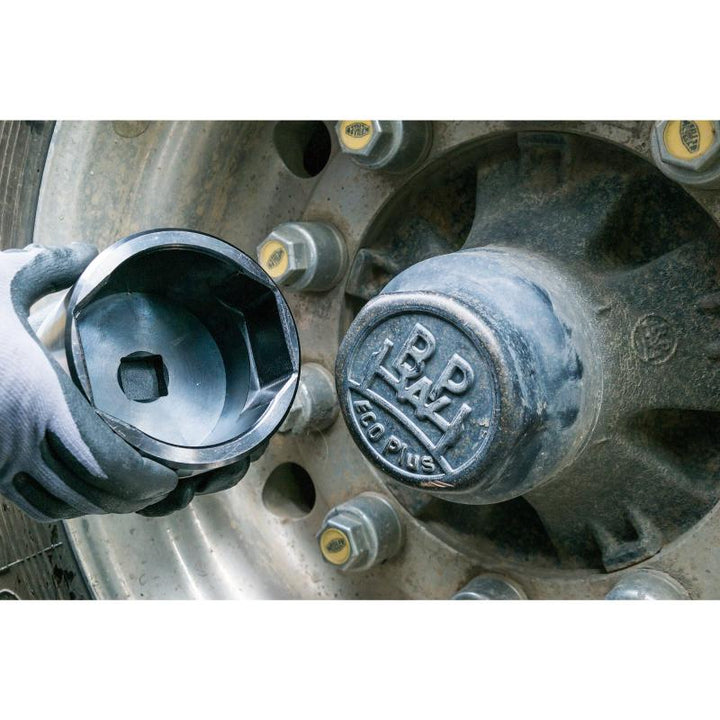 Hazet 4937-110 Commercial Vehicle Hub Cap Socket, 95mm