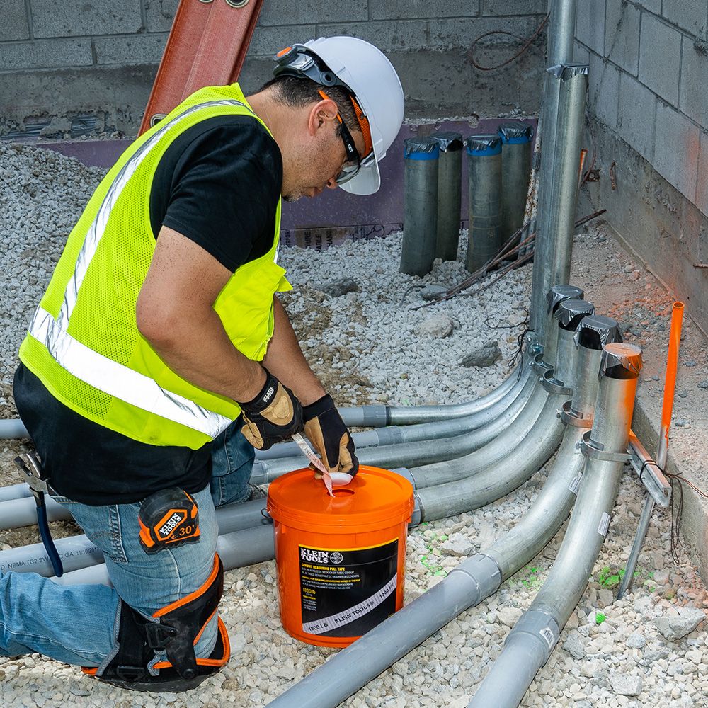 Klein Tools 50141 Conduit Measuring Pull Tape for Heavy-Duty Cable and Wire Pulling, 2500-Pound x 1000-Foot Long