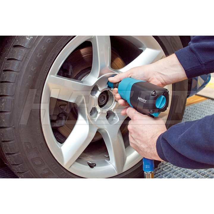 Hazet 9012EL-SPC/4 Pneumatic Impact Wrench with Assortment, 1700 Nm, 1/2", 4 Pc.