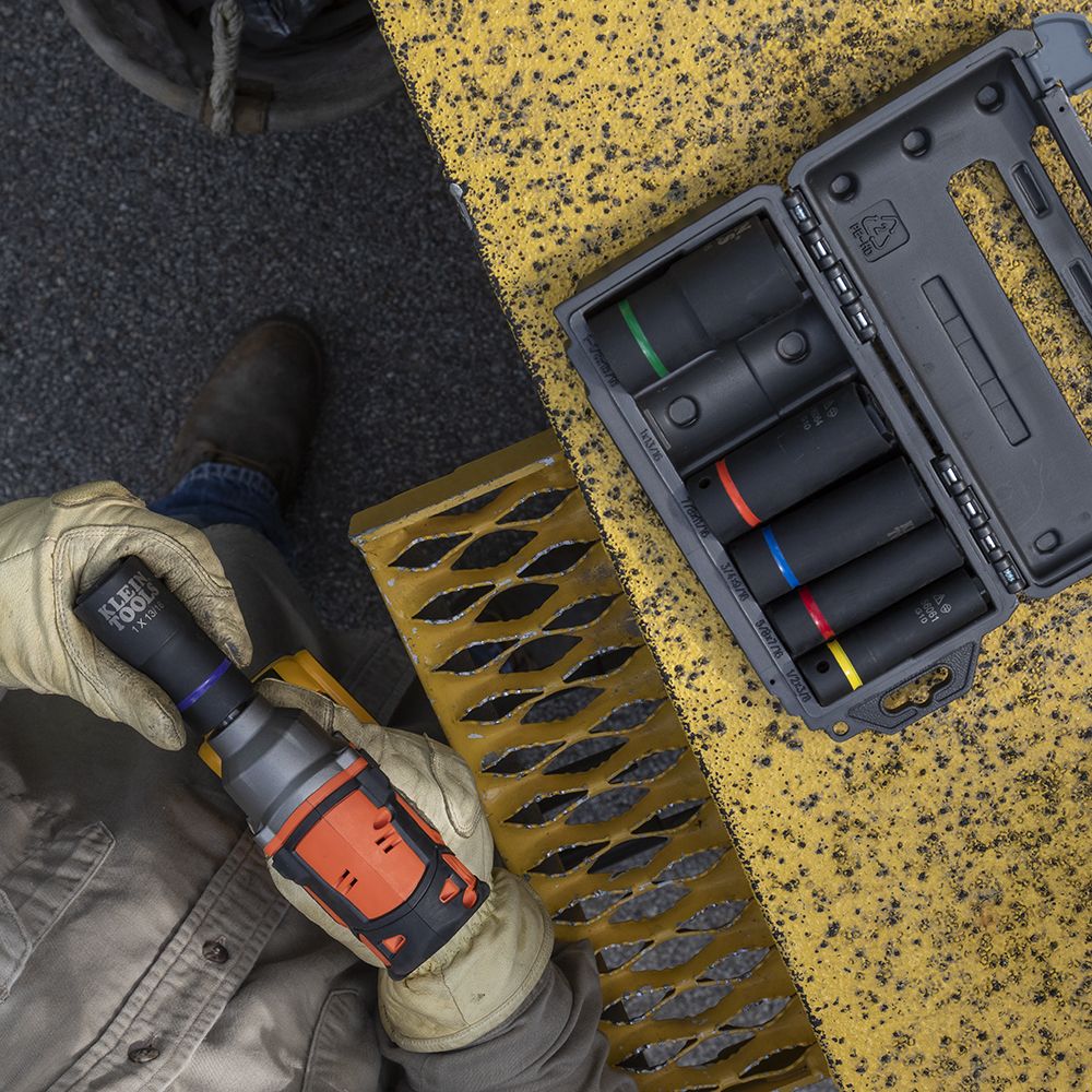 Klein Tools 66065 2-in-1 Deep Impact Socket, 6-Point 1-Inch and 13/16-Inch Hex Socket Sizes, Use with Impact Wrenches BAT20-CW, BAT20-CW