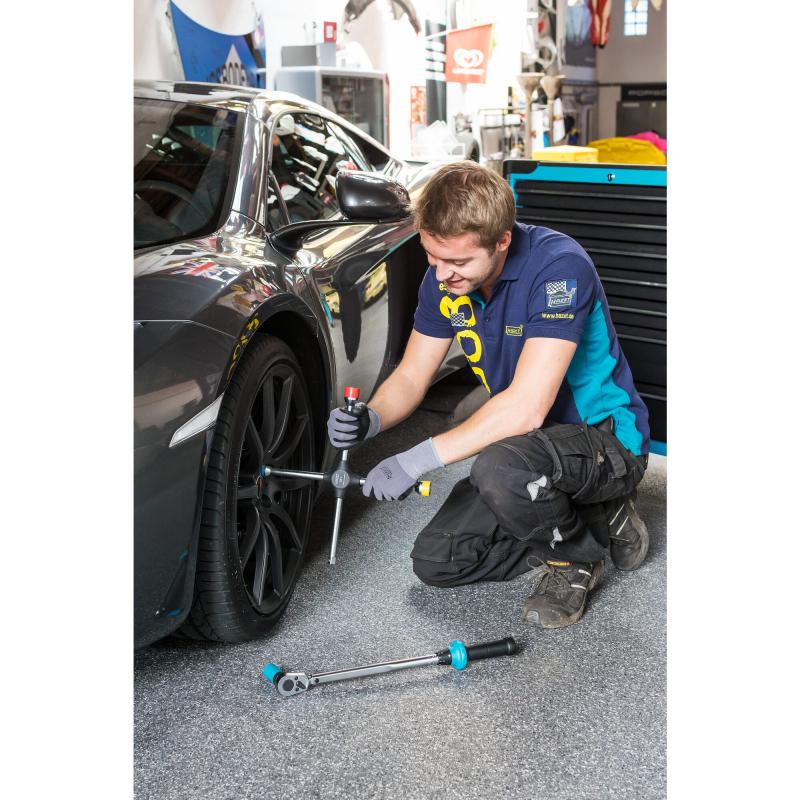 Hazet 705V Four-Way Rim Wrench, 17 x 19 x 21 mm Outside Hex, 12.5mm (1/2") Square