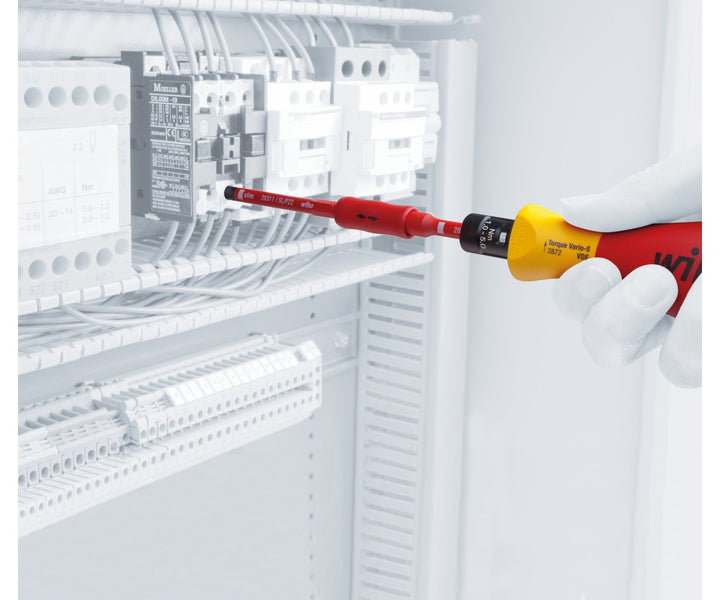 Wiha Tools 28791 Insulated Slotted and Phillips Torque Screwdriver Set 10-50 in-lbs. 8 Piece