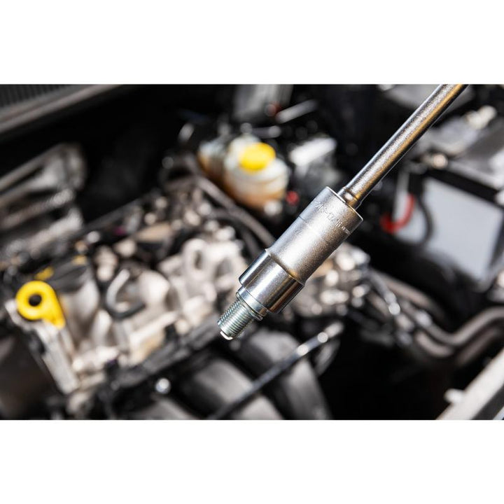 Hazet 880KF Spark Plug Socket, 10mm (3/8") Square Drive, 20.8mm (13/16") Hex