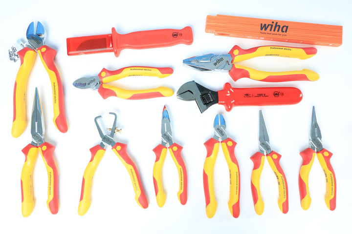 Wiha Tools 32800 80 Piece Master Electrician's Insulated Tools Set In Rolling Hard Case