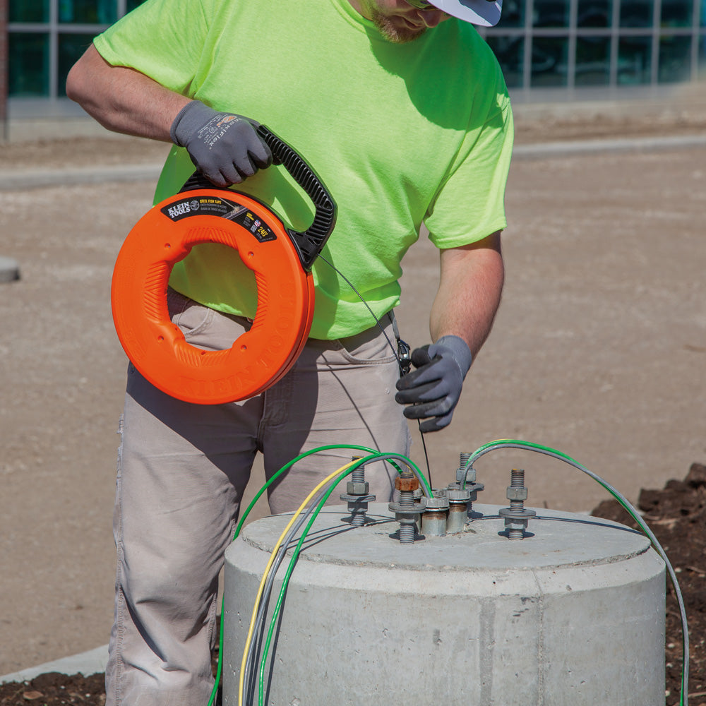 Klein Tools 56334 Steel Fish Tape, 1/8-Inch x 240-Foot