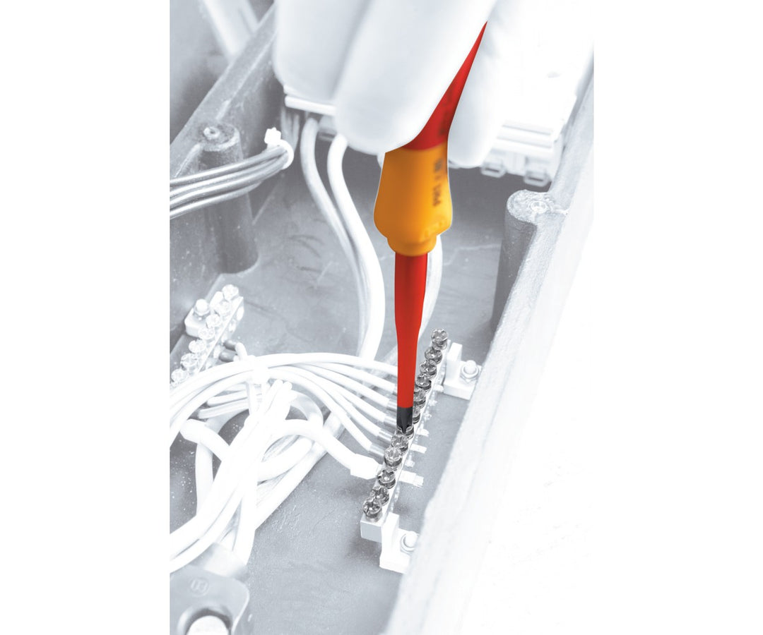 Wiha Tools 32189 Insulated SlimLine Slotted/Phillips Screwdrivers 2 Piece Set