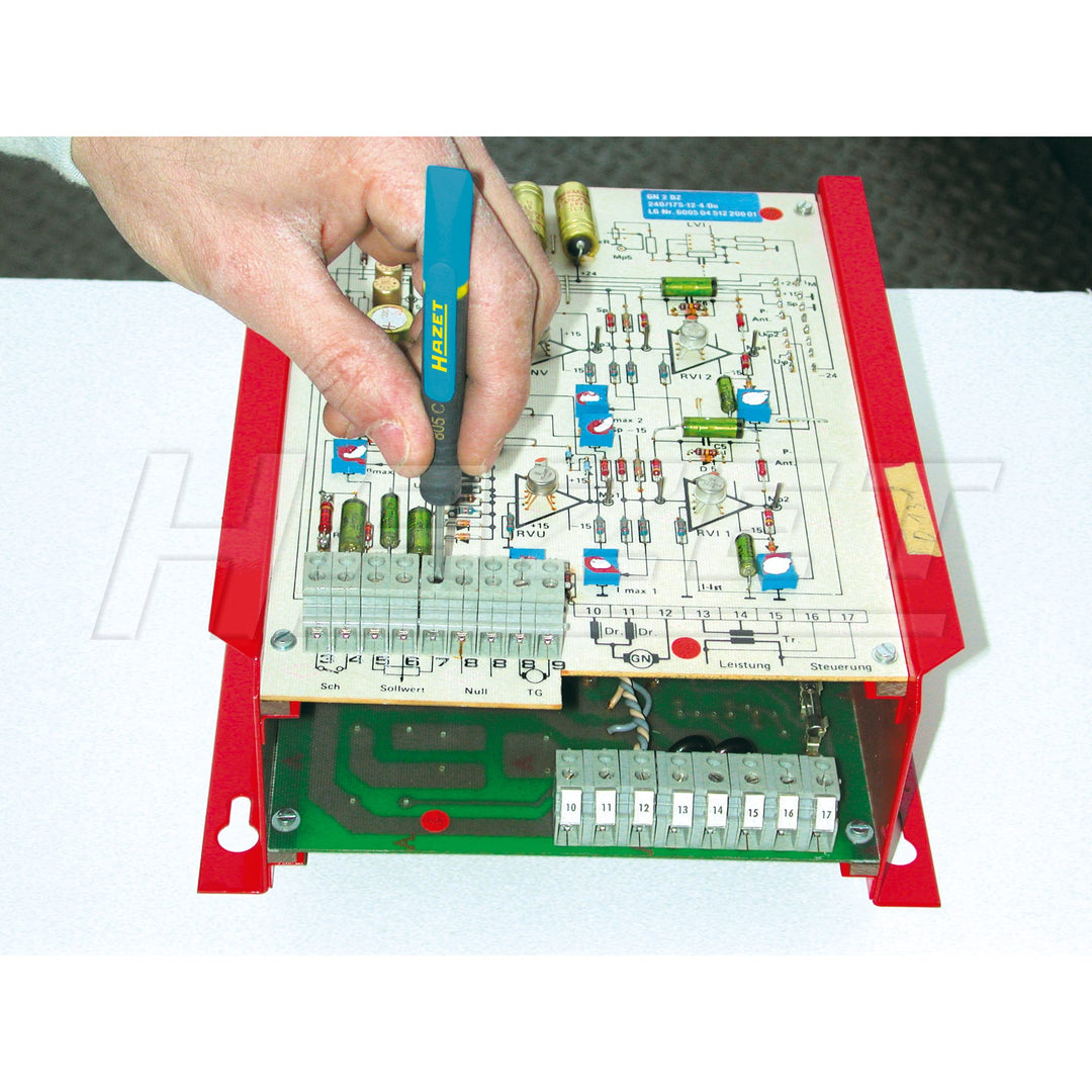 Hazet 805C-25 Slot 0.4 x 2.5 130mm Clip Screwdriver