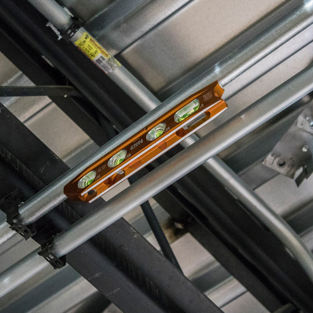 Klein Tools 935RB Torpedo Billet High-Viz Level with Rare Earth Magnet and Tapered Nose